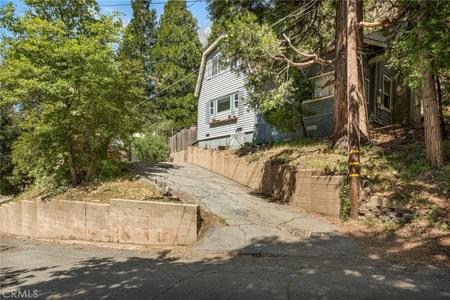 482 Zuger Court