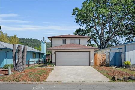 13132 Venus Village