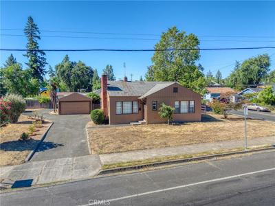 295 Clearlake Avenue
