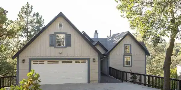 1477 Sequoia Drive