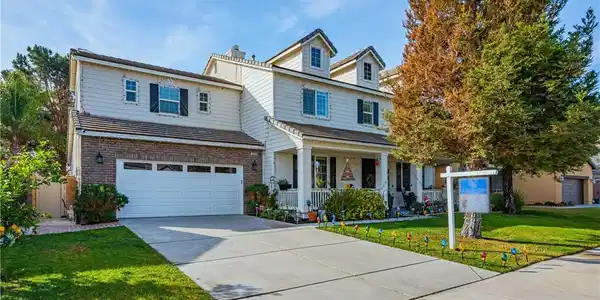 29233 Crescent Bay Court