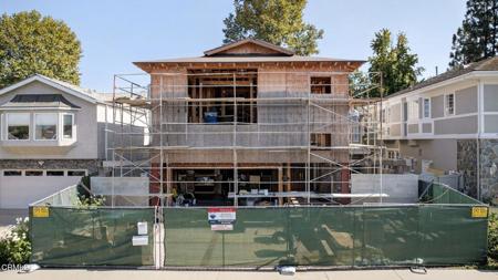 3808 Charthouse Circle