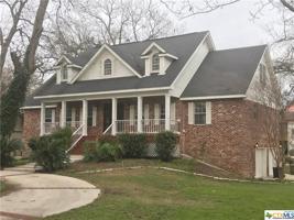 303 Paseo Del Rio