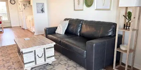 2 Cliffhouse Drive