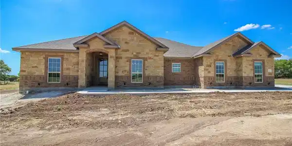 136 Metheglin Drive