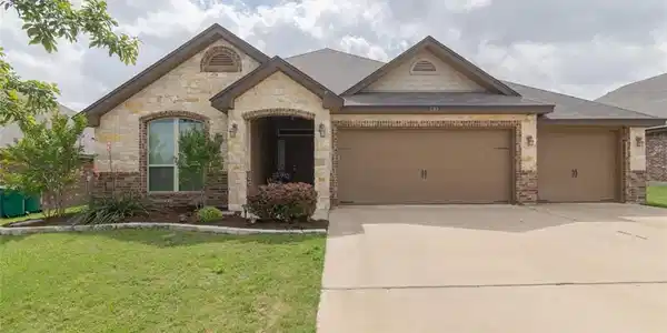 601 Dusty Trail