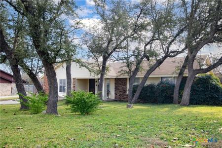 153 Woodland Trail