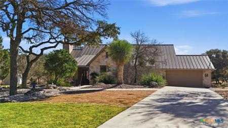 1616 Canyon Lake
