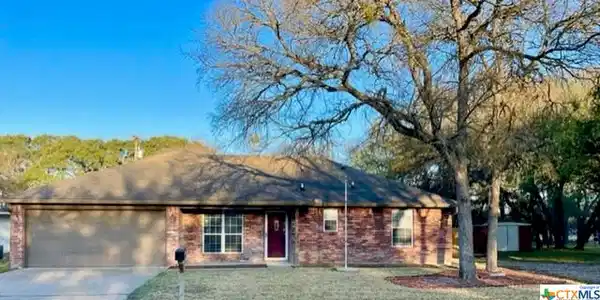 23 Bluebonnet Loop