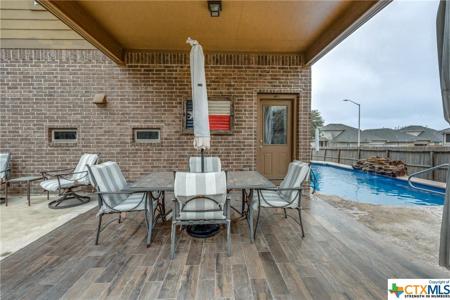 490 Pecan Forest