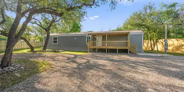 27 Briarwood