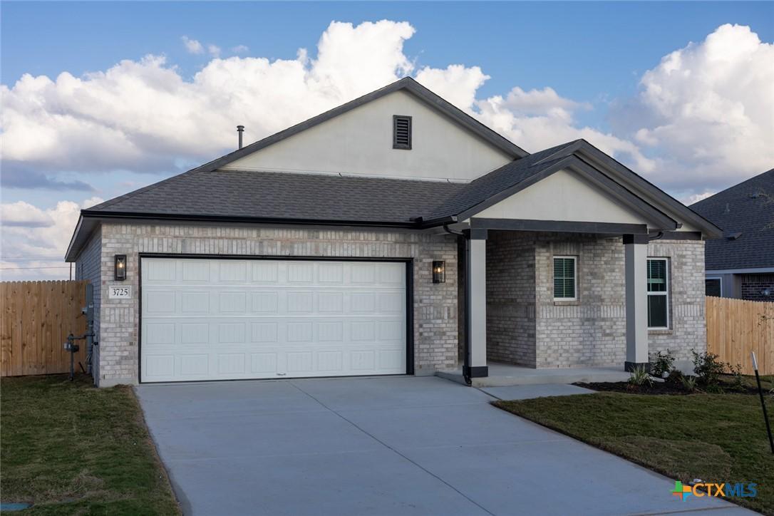 Image 2: 3725 Pin Oak Hills-1