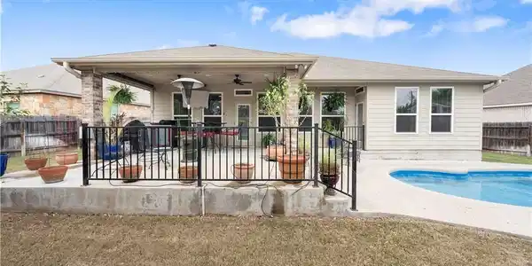 659 Northcliffe Drive