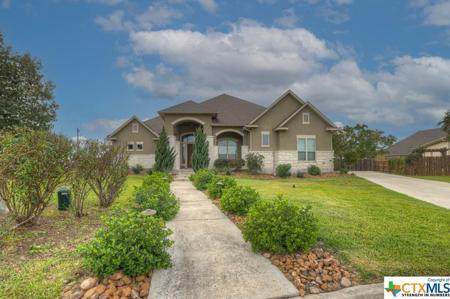 2324 Stratford Grace