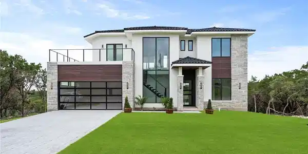 4997 Comanche Drive