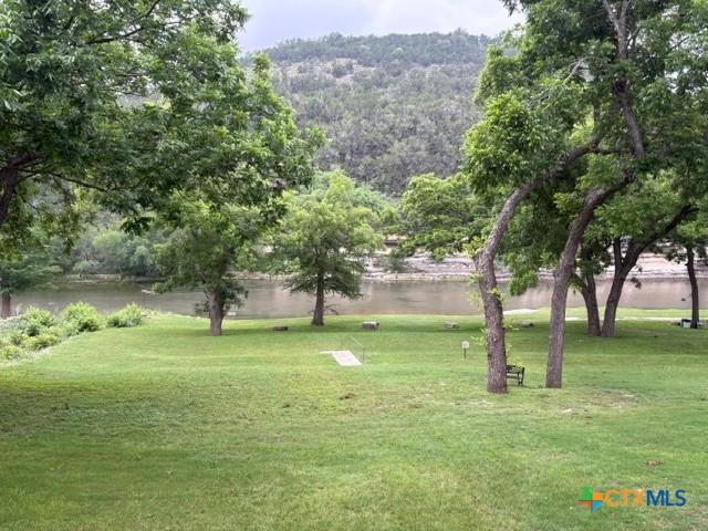 Image 3: River view and access