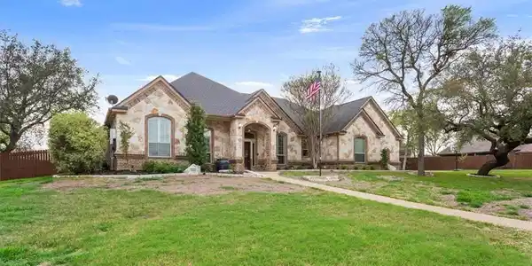3203 Breakers Cove