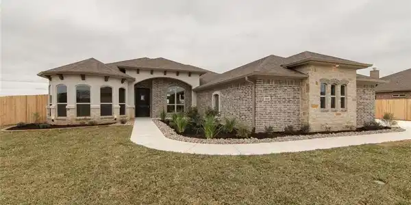 8568 Spring Creek Loop
