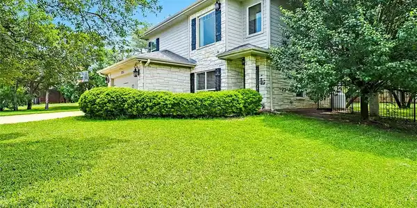 3251 Lake Park Road