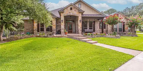 13607 Park Trail