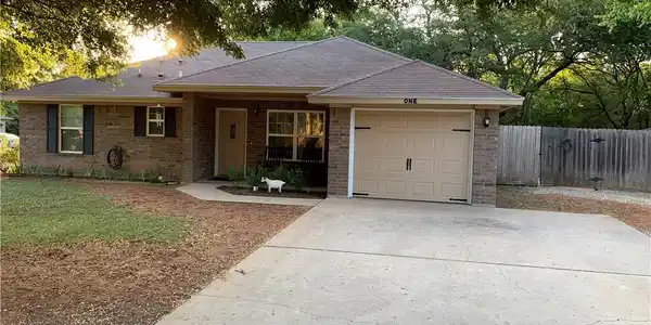 1 Coyote Court