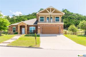 3404 Cayuga Drive