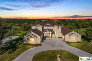 1542 Niagara Heights