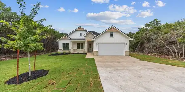 5273 Comanche Drive
