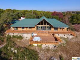 5140 Lakeside Drive