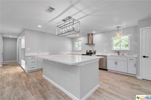 813 Schumacher Drive
