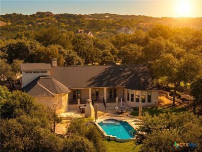 372 Shady Hollow