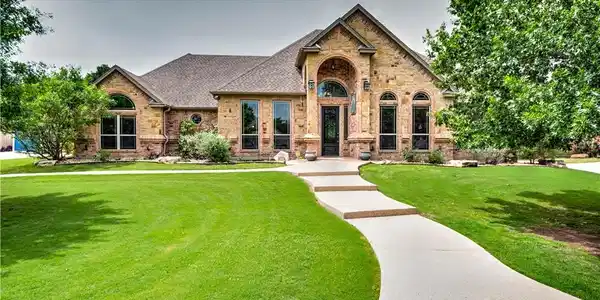 805 Eagle Landing Drive