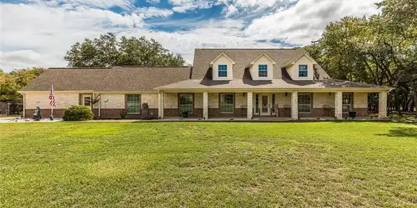 1199 Frederick Lane