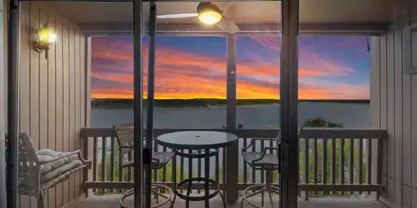 2 Cliffhouse Drive