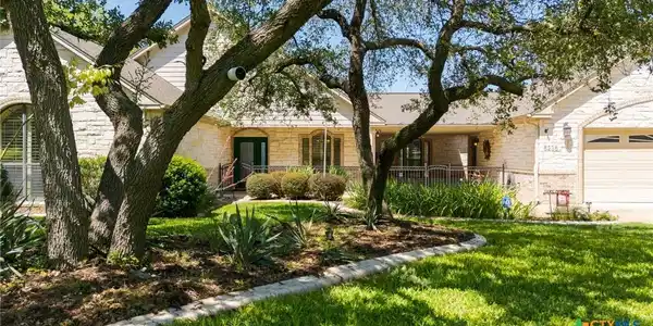 5235 Denmans Loop