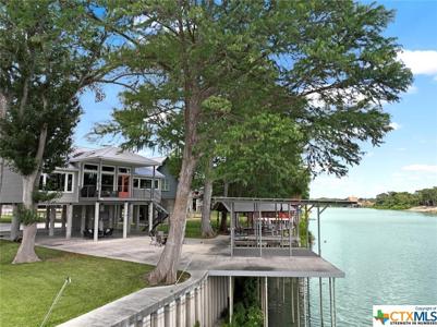 154 Lakeside Drive