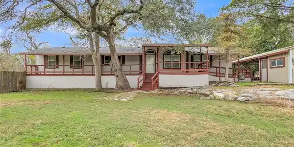 5225 Breaker Circle