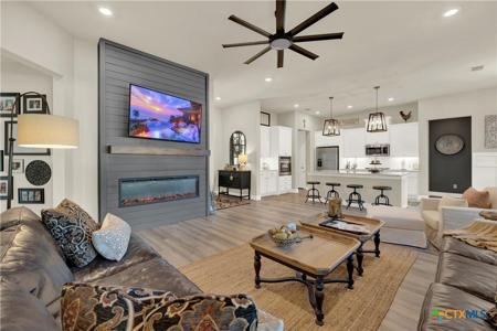 1730 Bella Vista