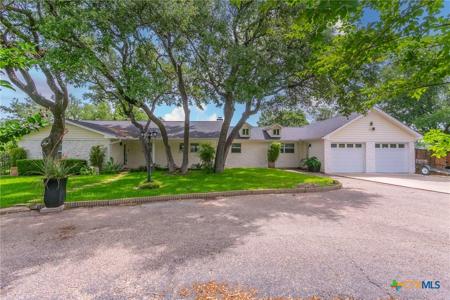 522 Woodland Point Road