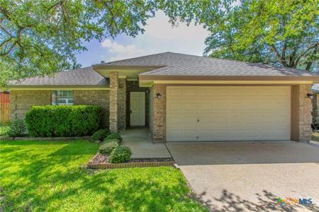 21 Artesian Drive