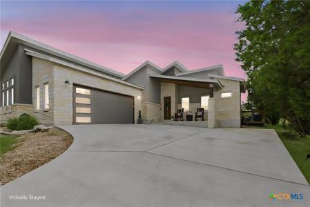 1108 Long Hollow