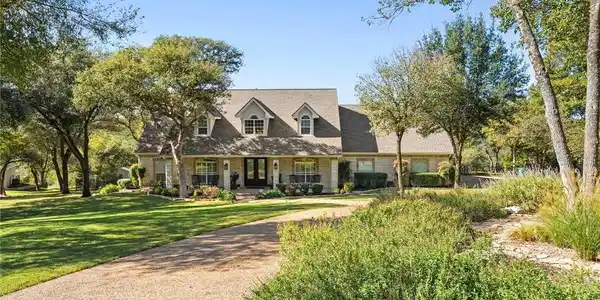 1909 Canyon Springs Drive