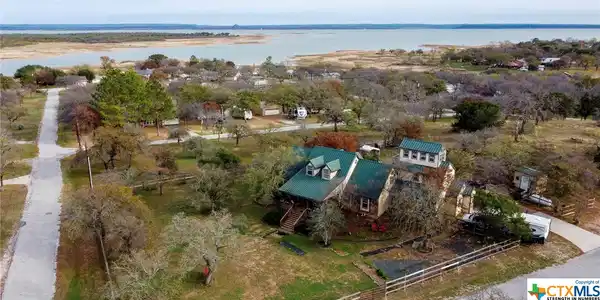 803 Panorama Drive
