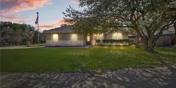 36 Golden Poppy Loop