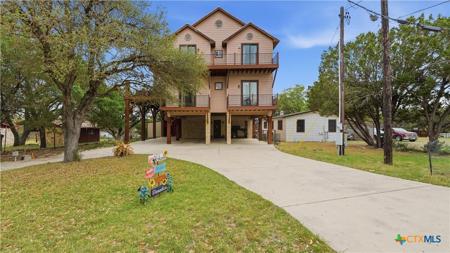 628 Country Lane