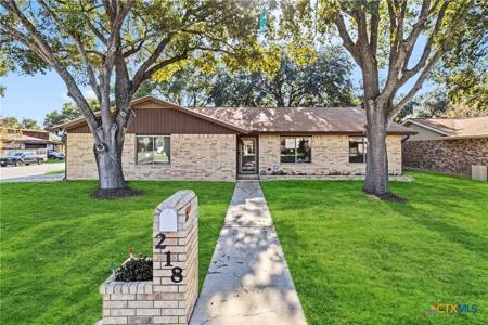 218 Cardinal Drive