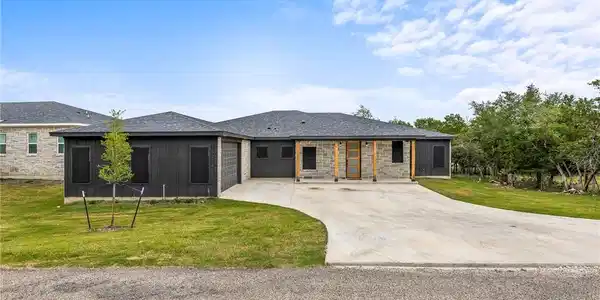 15914 Salado Drive