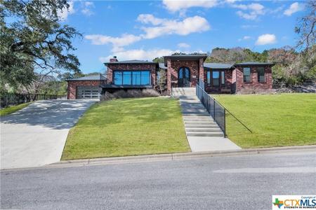 3535 Shoreline Drive