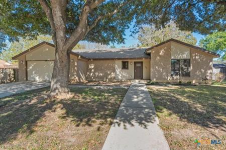 309 Paisano Street