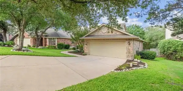 4141 Canyon Glen Circle